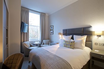 54 Queens Gate Hotel