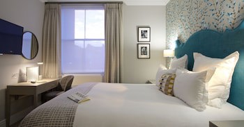 54 Queens Gate Hotel