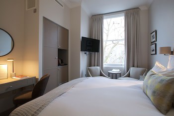 54 Queens Gate Hotel
