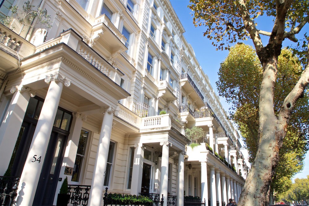 54 Queens Gate Hotel