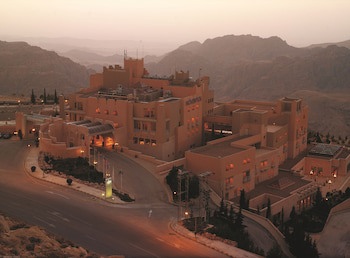 Grand Mercure Petra