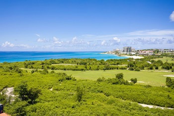 Sonesta Maho Beach All Inclusive Resort Casino & Spa