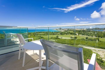 Sonesta Maho Beach All Inclusive Resort Casino & Spa