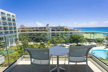 Sonesta Maho Beach All Inclusive Resort Casino & Spa