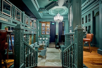 Imperial Hotel