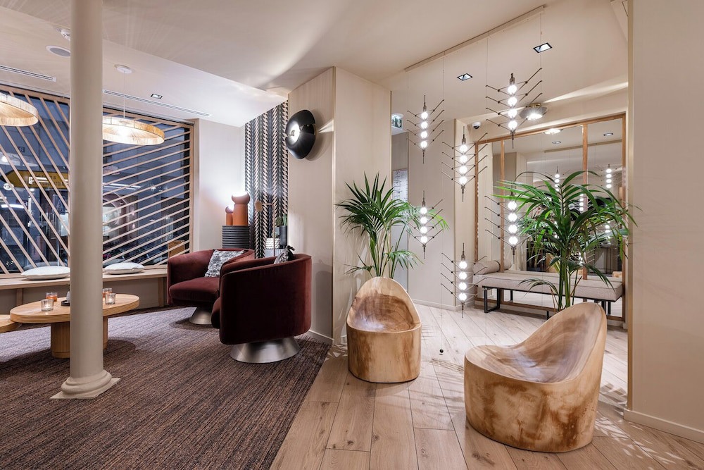 O.lysee Hotel