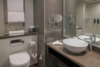 The Doubletree By Hilton Stratford-Upon-Avon