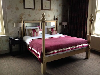 Coulsdon Manor Hotel And Golf Club