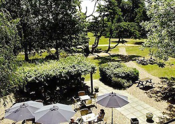 Coulsdon Manor Hotel And Golf Club