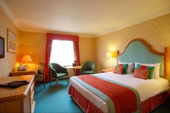 Coulsdon Manor Hotel And Golf Club