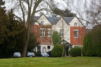 Coulsdon Manor Hotel And Golf Club
