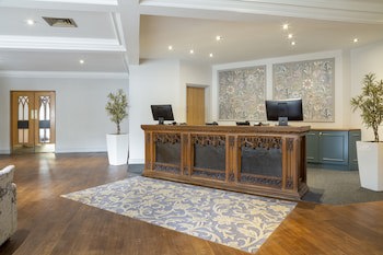 Bridgewood Manor