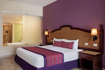 Grand Palladium Vallarta Resort & Spa - All Inclusive