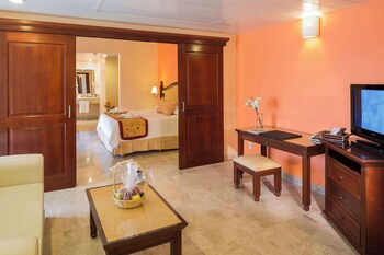 Grand Palladium Vallarta Resort & Spa - All Inclusive