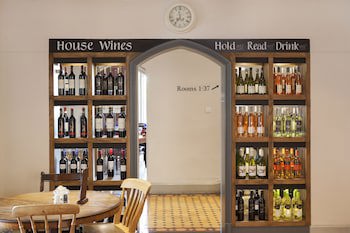 Corner House Hotel