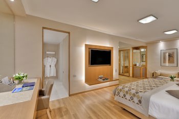 Divani Caravel