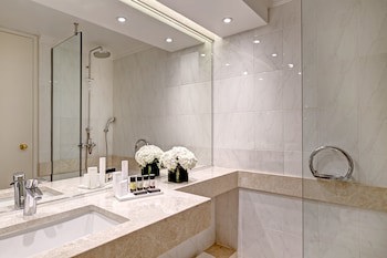 Divani Caravel