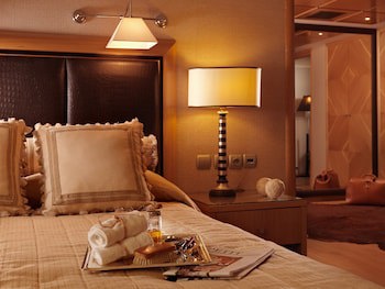 Divani Caravel