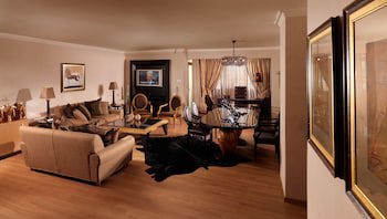 Divani Caravel