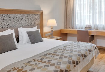 Divani Caravel
