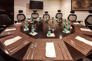 Crowne Plaza Toluca Lancaster, An Ihg Hotel