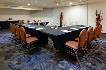 Crowne Plaza Toluca Lancaster, An Ihg Hotel