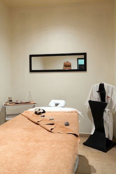 Crowne Plaza Toluca Lancaster, An Ihg Hotel