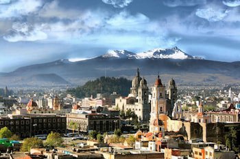 Crowne Plaza Toluca Lancaster, An Ihg Hotel
