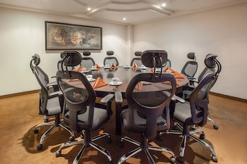 Crowne Plaza Toluca Lancaster, An Ihg Hotel