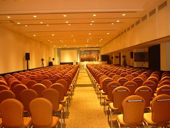 Crowne Plaza Toluca Lancaster, An Ihg Hotel