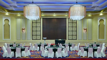 Intercontinental Doha Beach & Spa, An Ihg Hotel