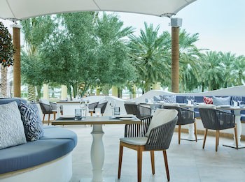 Intercontinental Doha Beach & Spa, An Ihg Hotel