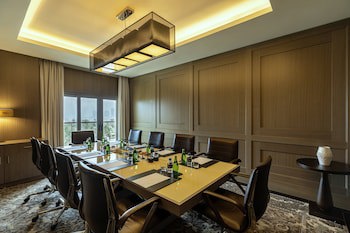 Intercontinental Doha Beach & Spa, An Ihg Hotel