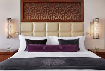 Intercontinental Doha Beach & Spa, An Ihg Hotel