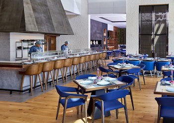 Intercontinental Doha Beach & Spa, An Ihg Hotel
