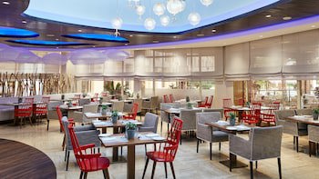 Intercontinental Doha Beach & Spa, An Ihg Hotel