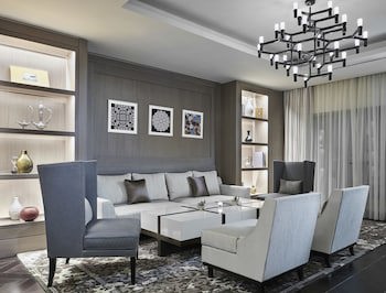 Intercontinental Doha Beach & Spa, An Ihg Hotel