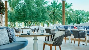 Intercontinental Doha Beach & Spa, An Ihg Hotel