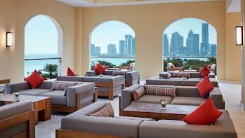 Intercontinental Doha Beach & Spa, An Ihg Hotel