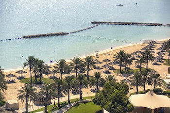 Intercontinental Doha Beach & Spa, An Ihg Hotel
