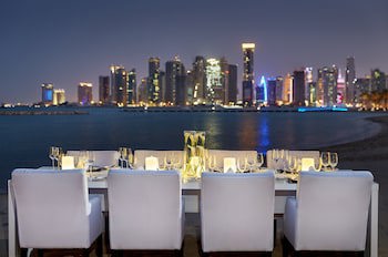 Intercontinental Doha Beach & Spa, An Ihg Hotel