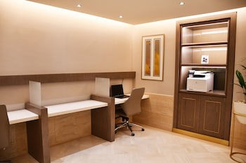 Intercontinental Doha Beach & Spa, An Ihg Hotel
