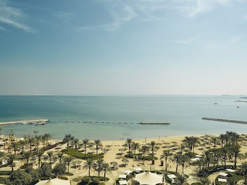Intercontinental Doha Beach & Spa, An Ihg Hotel