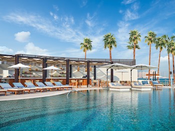 Intercontinental Doha Beach & Spa, An Ihg Hotel