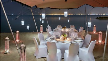 Intercontinental Doha Beach & Spa, An Ihg Hotel