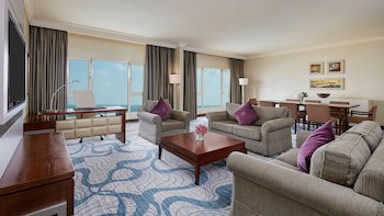 Intercontinental Doha Beach & Spa, An Ihg Hotel