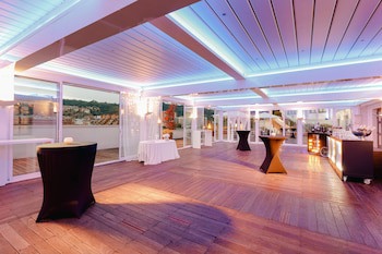Abba Euskalduna Hotel