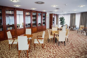 Lotus Therme Hotel & Spa