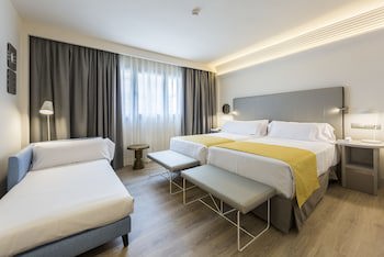 Catalonia Granada Hotel