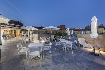 Catalonia Granada Hotel